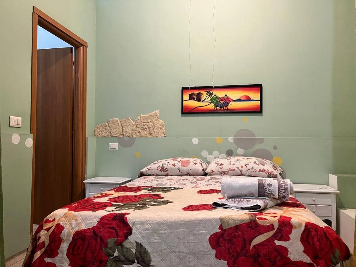 Myhouse 3 - Punto Di Arrivo - Aereoporto A 7 Minuti Apartment Catania Bagian luar foto